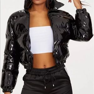 BLACK PATENT VINYL CROP PUFFER JACKET XS/S